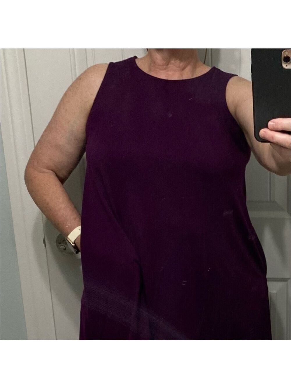 Zenana Premium Sleeveless long flowing tunic with pockets in side seams Size Med